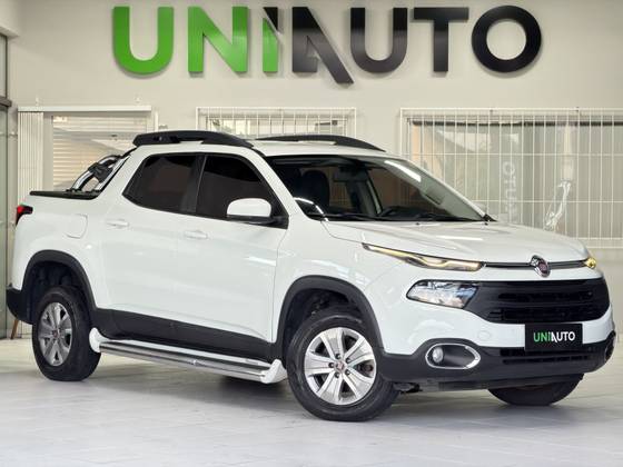 FIAT TORO 1.8 16V EVO FLEX FREEDOM AT6 FIAT TORO 1.8 16V EVO FLEX FREEDOM AT6